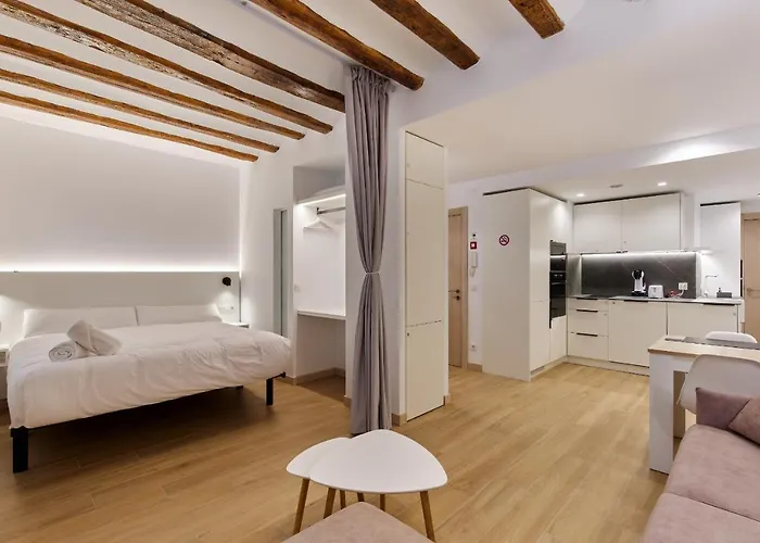 Tuapartamento Lofts Lindapamplona